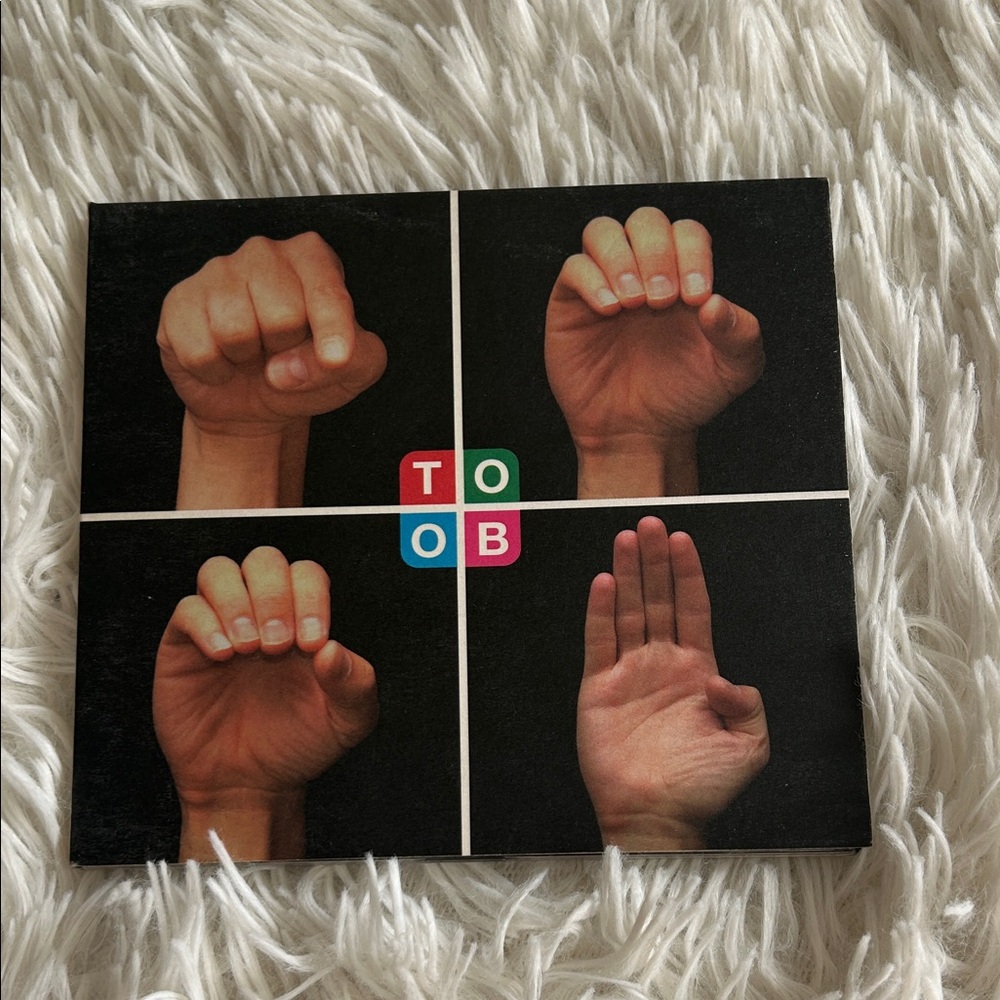 TOOB CD turntable drum and bass y2K